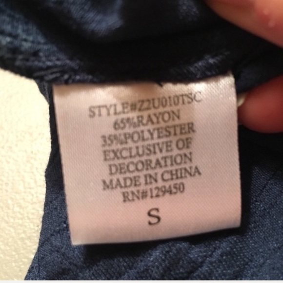 •LAST ONE• Como Vintage Cross Neckline Blouse - Picture 7 of 7